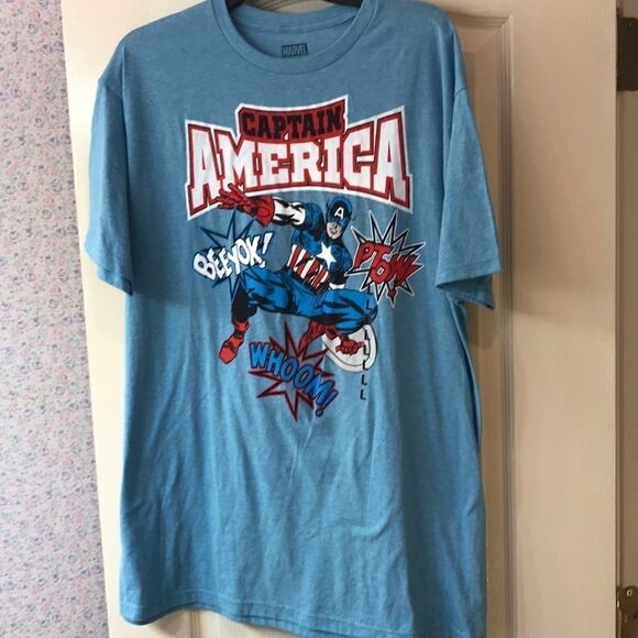 ❤️Captain America T-Shirt NWT - Picture 1 of 4